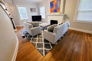 949 SW 13th St, Gainesville, FL 32601 - Photo 10