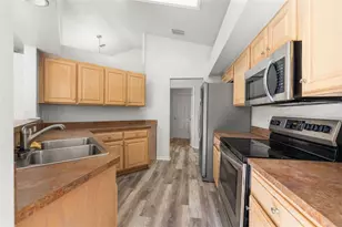 4337 NW 34th Ter, Gainesville, FL 32605 - Photo 10