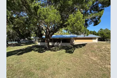 2221 S Waterman Drive, Crystal River, FL 34429 - Photo 2