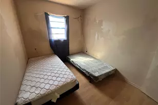 914 SW 8th Ave, Gainesville, FL 32601 - Photo 18