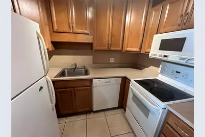 914 SW 8th Avenue #44, Gainesville, FL 32601 - Photo 12