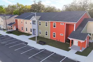 1581 NW 29 Rd, Gainesville, FL 32605 - Photo 2