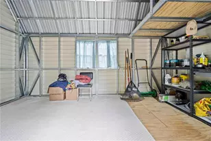 716 NE 10th Ave, Gainesville, FL 32601 - Photo 18