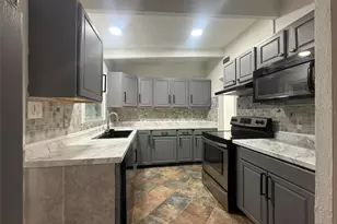 2816 NE 14th Dr, Gainesville, FL 32609 - Photo 4