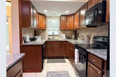 5418 SW 4th Place, Gainesville, FL 32607 - Photo 2