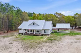 357 SW Conestoga Way, Fort White, FL 32038 - Photo 2