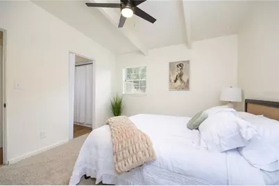 3004 NE 12th Street, Gainesville, FL 32609 - Photo 18