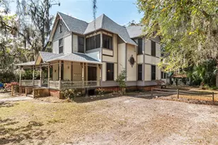 306 NE 3rd St, Gainesville, FL 32601 - Photo 4