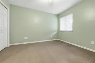 3944 NW 27th Ln, Gainesville, FL 32606 - Photo 16