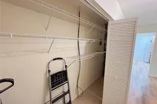 2664 SW 14th Dr, Gainesville, FL 32608 - Photo 10