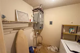 2640 SW 14th Dr, Gainesville, FL 32608 - Photo 10