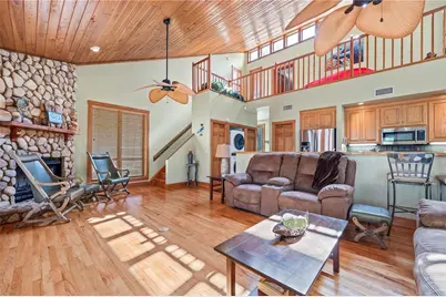 1376 Riverside Avenue, Fort White, FL 32038 - Photo 12