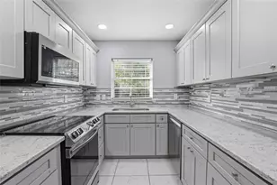 11908 NW 164th Terrace, Alachua, FL 32615 - Photo 8