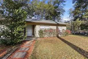 11908 NW 164th Terrace, Alachua, FL 32615 - Photo 2