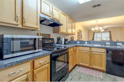 2306 SW 42nd Drive #145, Gainesville, FL 32607 - Photo 6