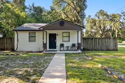 825 NW 19th Avenue, Gainesville, FL 32609 - Photo 1
