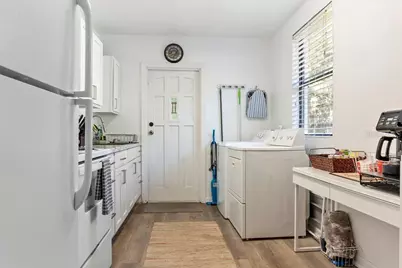 825 NW 19th Avenue, Gainesville, FL 32609 - Photo 10