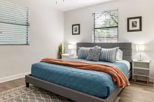 825 NW 19th Ave, Gainesville, FL 32609 - Photo 18