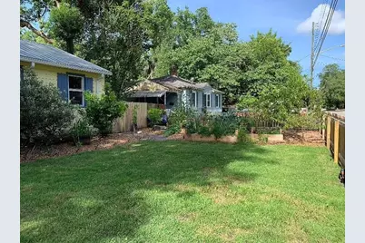 1017 NE 8th Avenue, Gainesville, FL 32601 - Photo 6