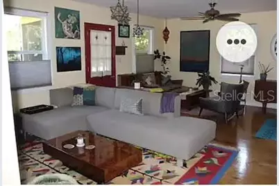 1017 NE 8th Avenue, Gainesville, FL 32601 - Photo 2