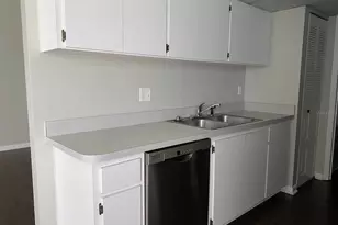 2858 SW 39th Ave, Gainesville, FL 32608 - Photo 4