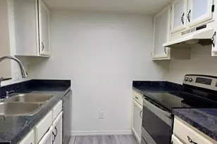 7200 SW 8th Ave, Gainesville, FL 32607 - Photo 6