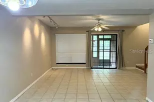 5735 SW 8th Pl, Gainesville, FL 32607 - Photo 4