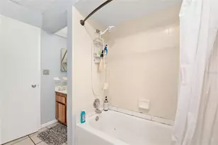 1420 SW 42nd St, Gainesville, FL 32607 - Photo 28