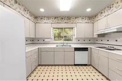 630 SW 26th Place, Gainesville, FL 32601 - Photo 22