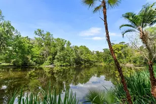 630 SW 26th Pl, Gainesville, FL 32601 - Photo 2