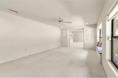 630 SW 26th Place, Gainesville, FL 32601 - Photo 18