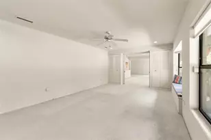 630 SW 26th Pl, Gainesville, FL 32601 - Photo 18