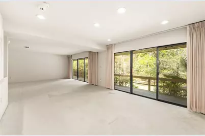 630 SW 26th Place, Gainesville, FL 32601 - Photo 12