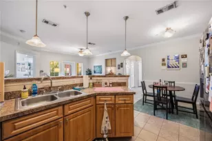 1245 SW 9th Rd, Gainesville, FL 32601 - Photo 14