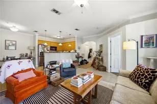 1245 SW 9th Rd, Gainesville, FL 32601 - Photo 8