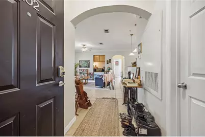 1245 SW 9th Road #202, Gainesville, FL 32601 - Photo 6