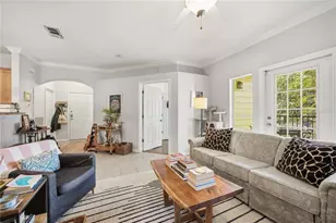 1245 SW 9th Rd, Gainesville, FL 32601 - Photo 10