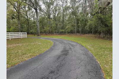 4250 NW 81st Lane, Bell, FL 32619 - Photo 10