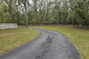 4250 NW 81st Ln, Bell, FL 32619 - Photo 10