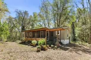 14977 SE County Rd 2082, Hawthorne, FL 32640 - Photo 2