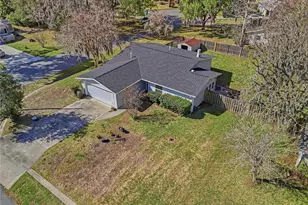 10908 NW 60 Terrace, Alachua, FL 32615 - Photo 2