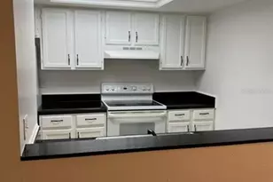 5745 SW 10th Pl, Gainesville, FL 32607 - Photo 2