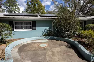 1421 NW 30th St, Gainesville, FL 32605 - Photo 12