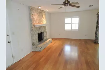 2920 NW 54th Avenue, Gainesville, FL 32653 - Photo 2