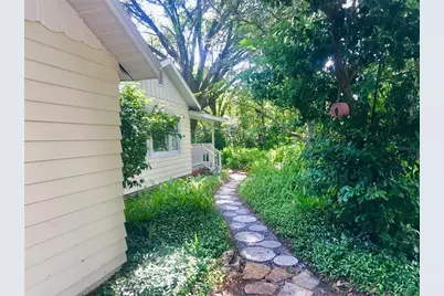 1723 NW 7th Avenue, Gainesville, FL 32603 - Photo 34