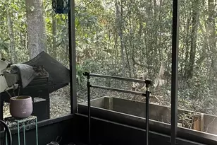 913 SW 57th Dr, Gainesville, FL 32607 - Photo 6