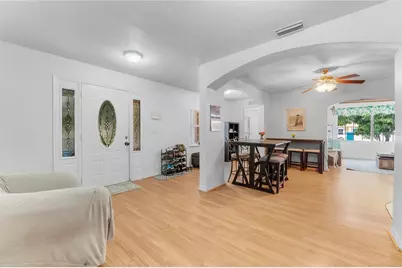 1701 38th Avenue, Saint Petersburg, FL 33713 - Photo 12