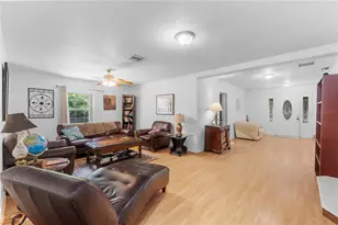 1701 38th Ave, Saint Petersburg, FL 33713 - Photo 14