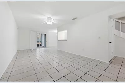 501 SW 75th Street #F11, Gainesville, FL 32607 - Photo 6