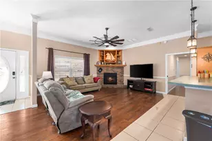 25338 SW 21st Pl, Newberry, FL 32669 - Photo 10